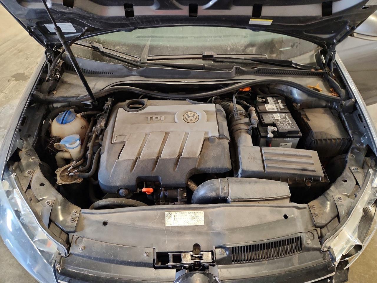 2012 VOLKSWAGEN JETTA