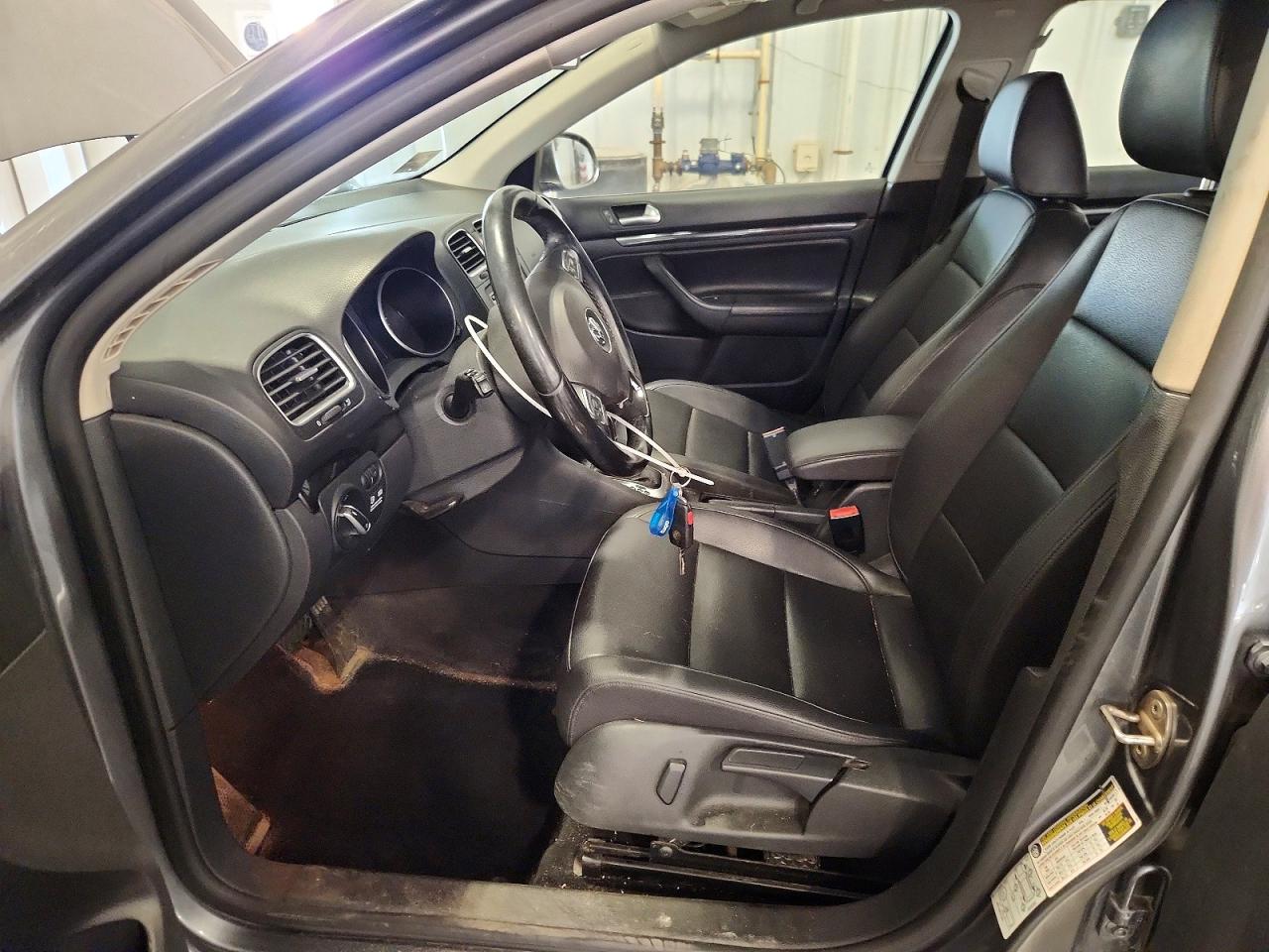 2012 VOLKSWAGEN JETTA
