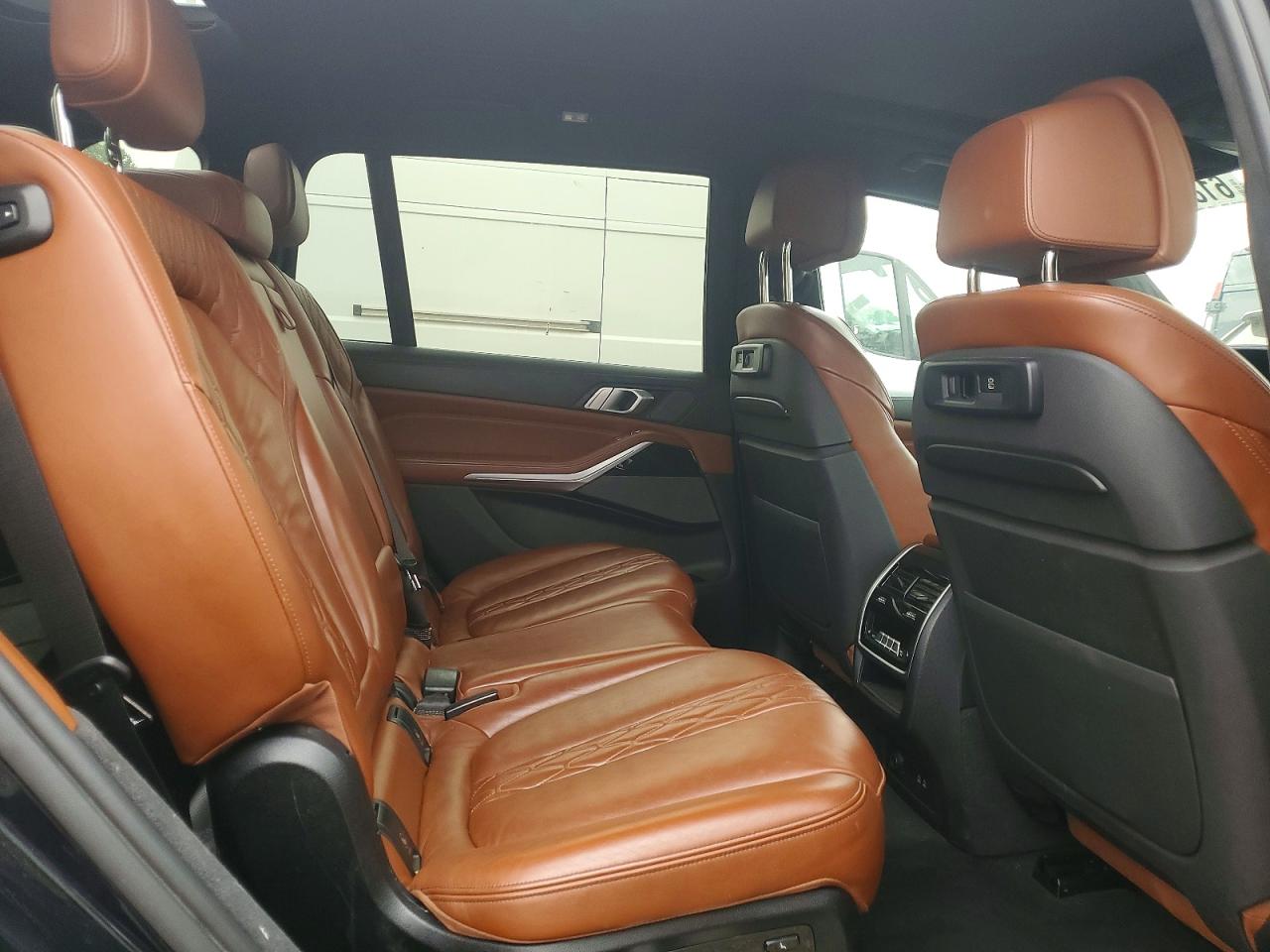 2019 BMW X7