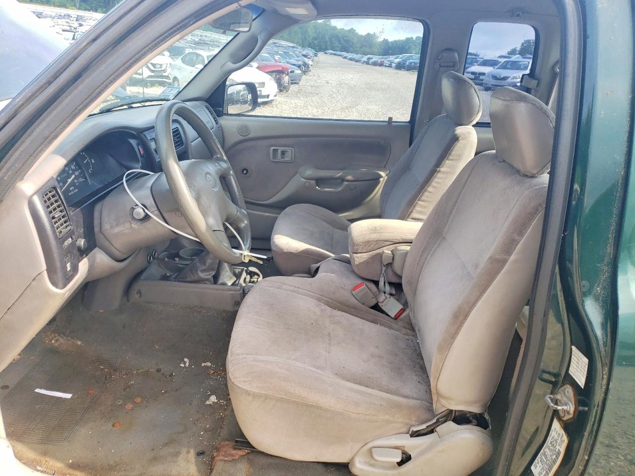 2001 TOYOTA TACOMA