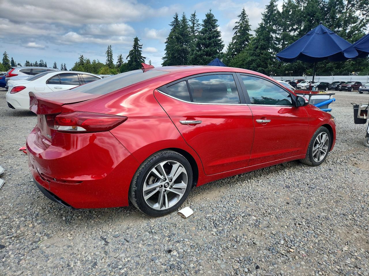 2017 HYUNDAI ELANTRA