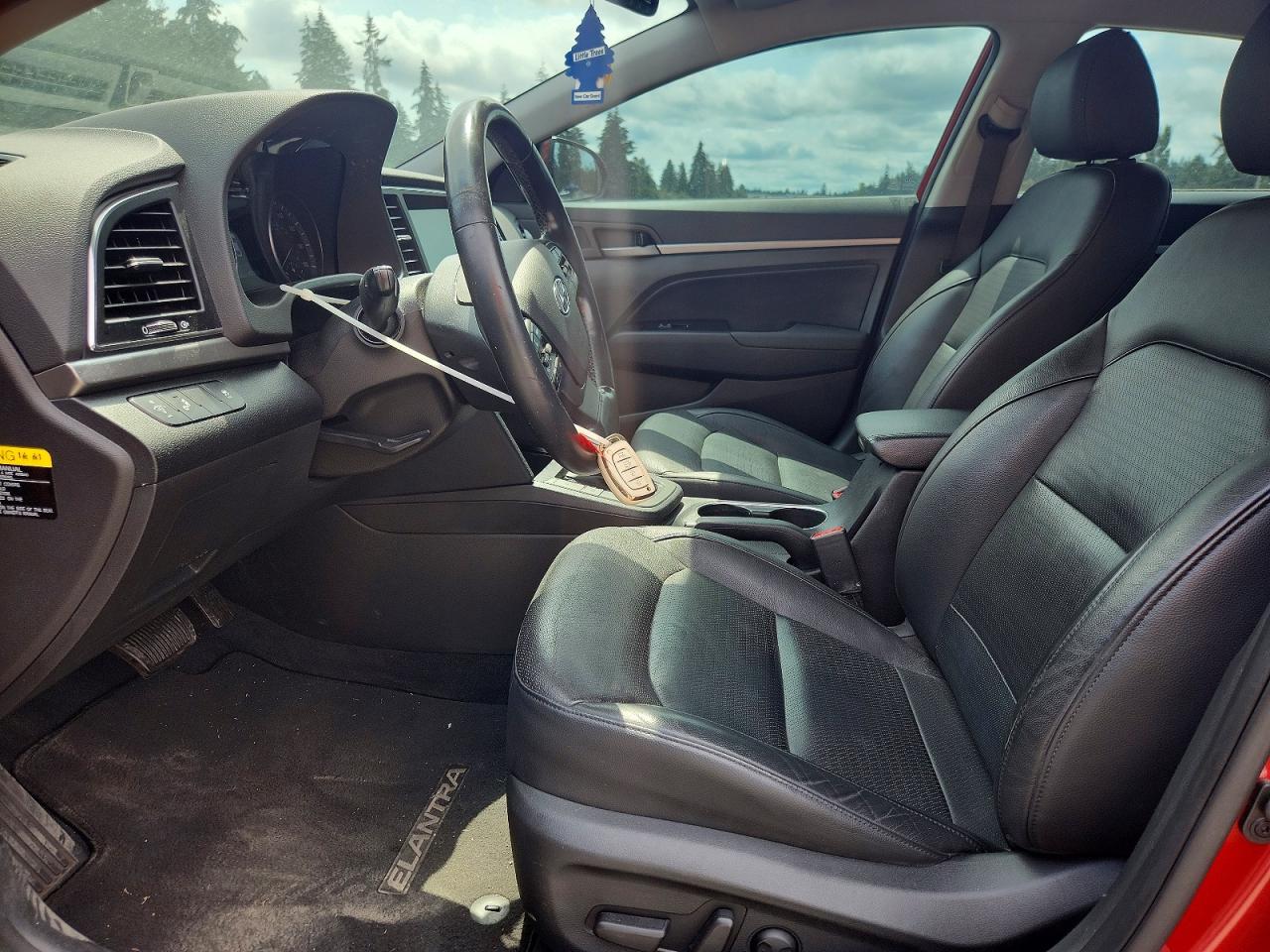 2017 HYUNDAI ELANTRA