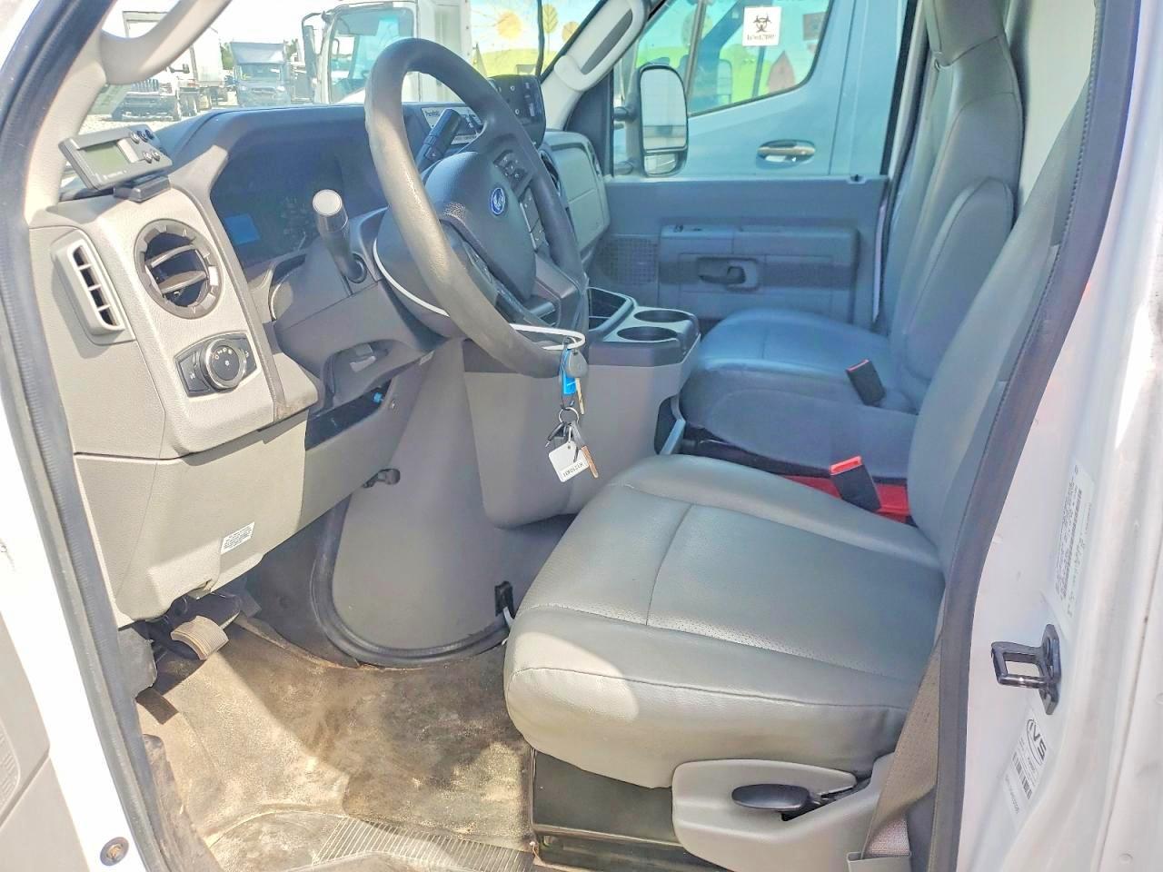 2023 FORD ECONOLINE