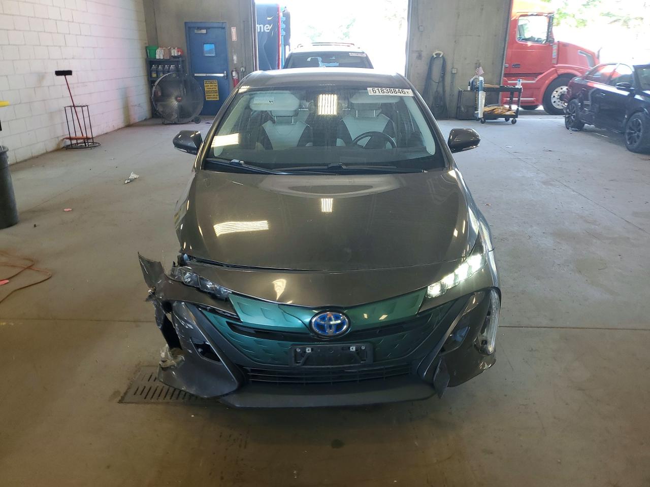 2018 TOYOTA PRIUS