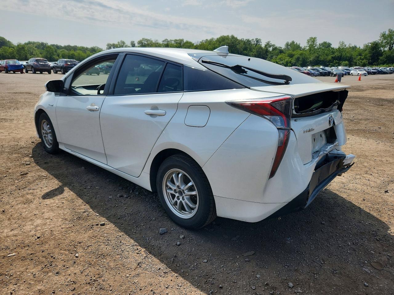 2016 TOYOTA PRIUS