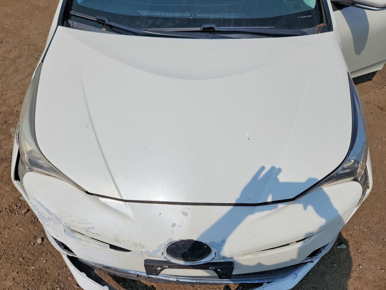 2016 TOYOTA PRIUS