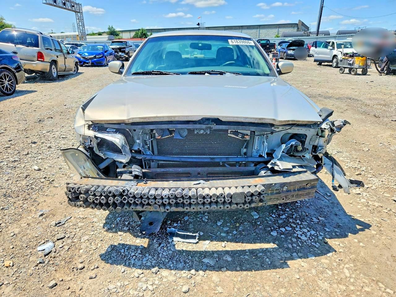 2010 MERCURY GRMARQUIS
