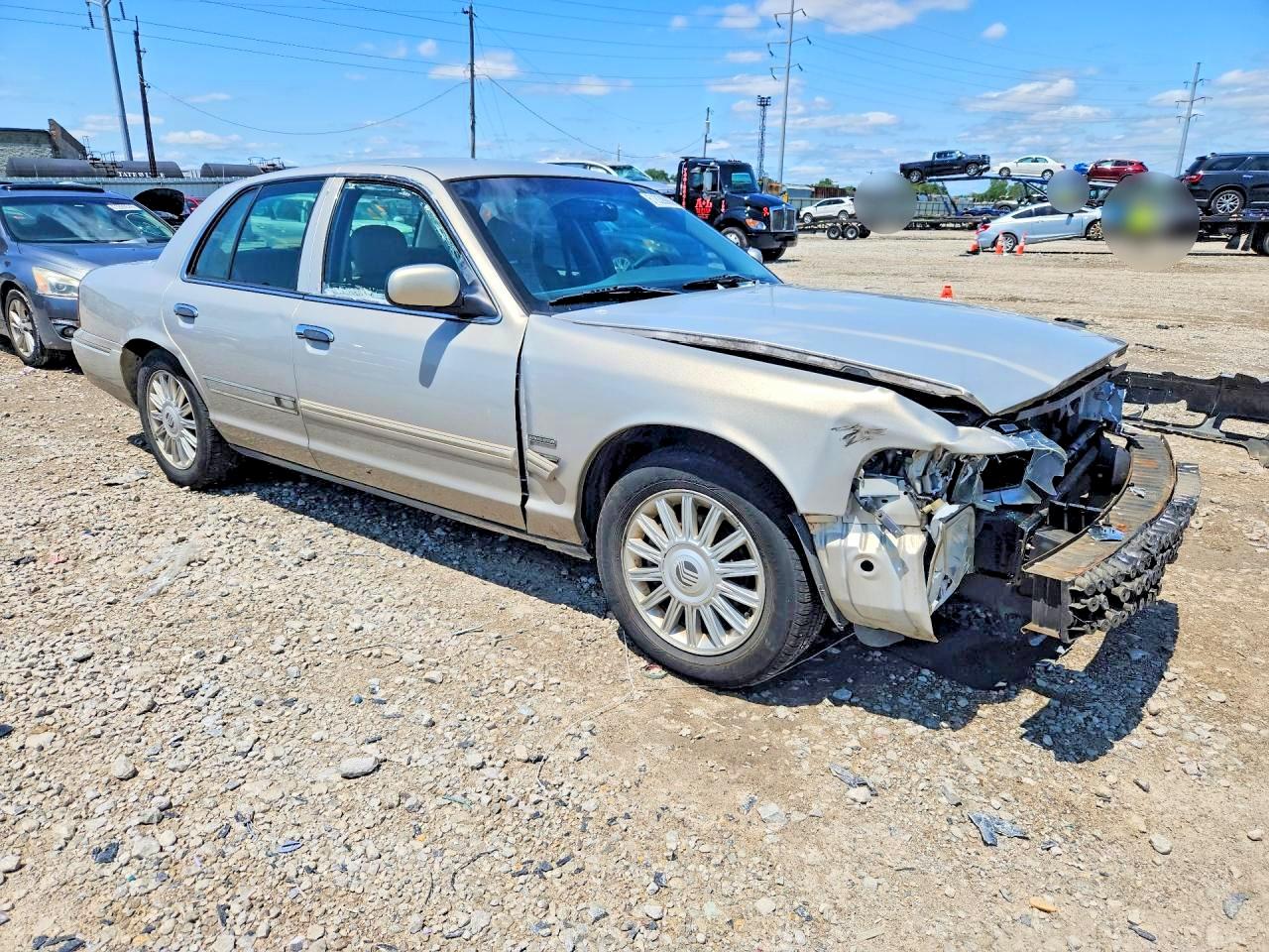2010 MERCURY GRMARQUIS
