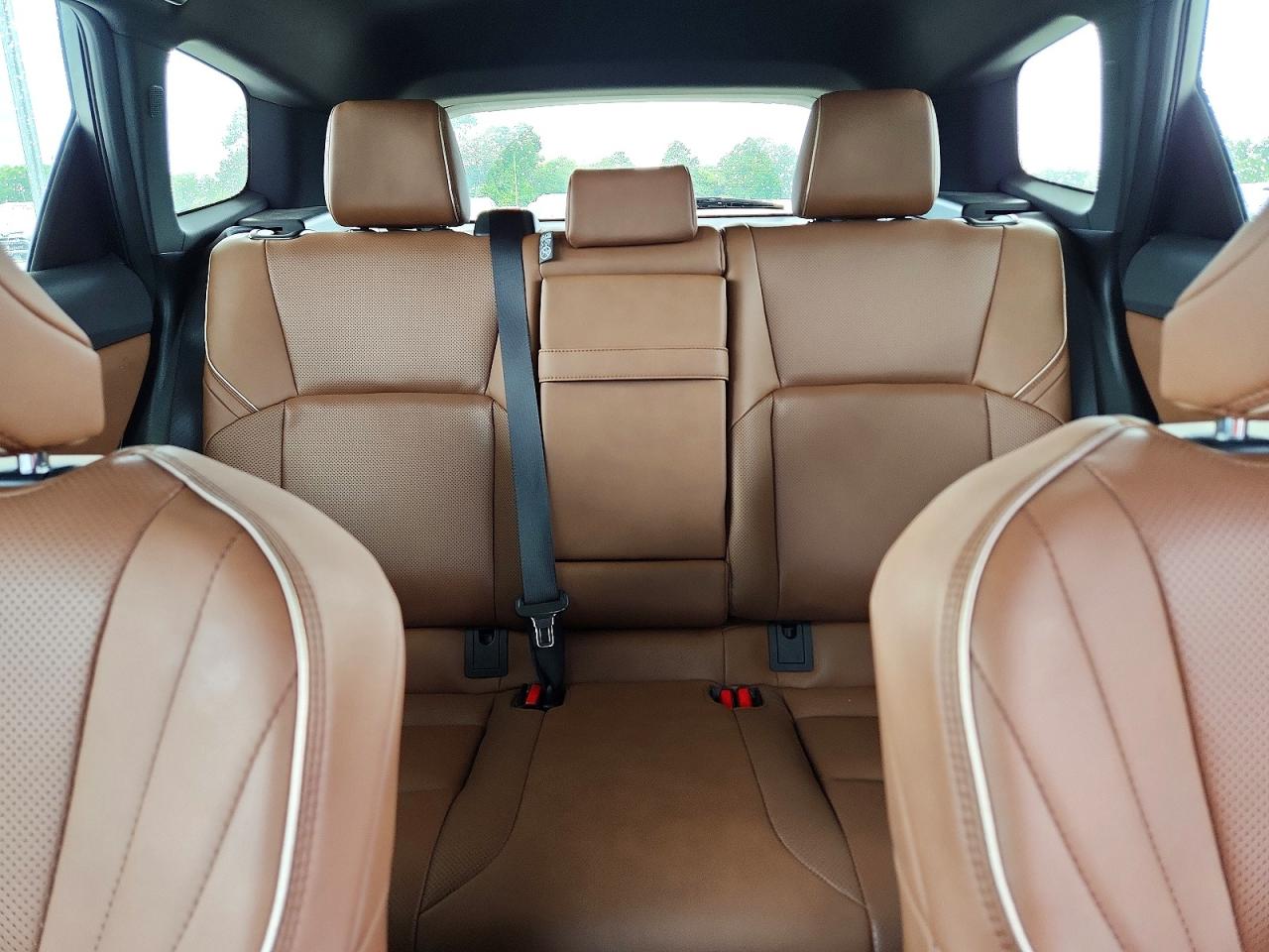 2025 TOYOTA CROWN SIGNIA