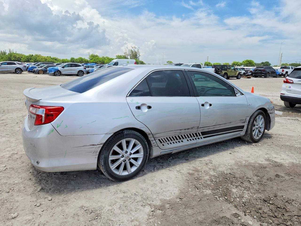 2012 TOYOTA CAMRY