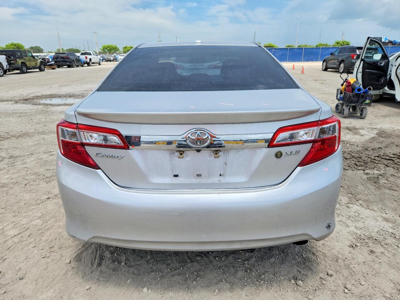 2012 TOYOTA CAMRY