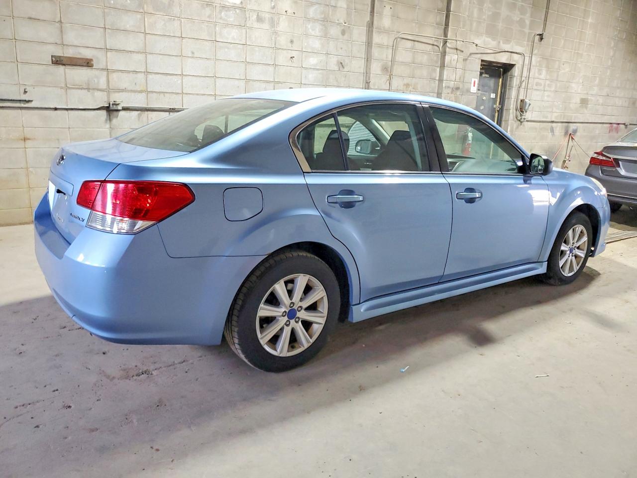 2012 SUBARU LEGACY