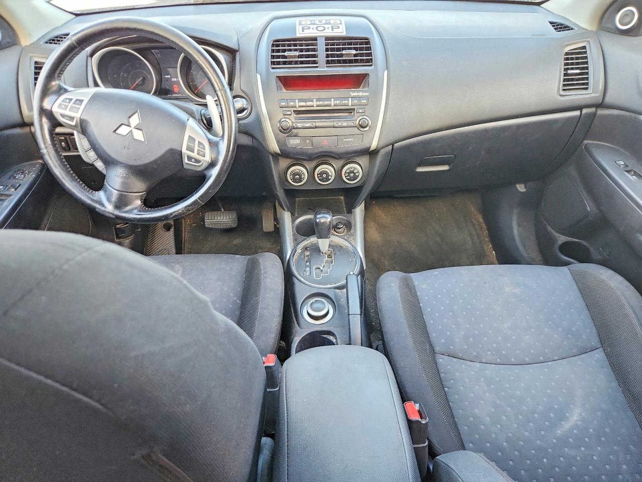 2011 MITSUBISHI OUTLANDER