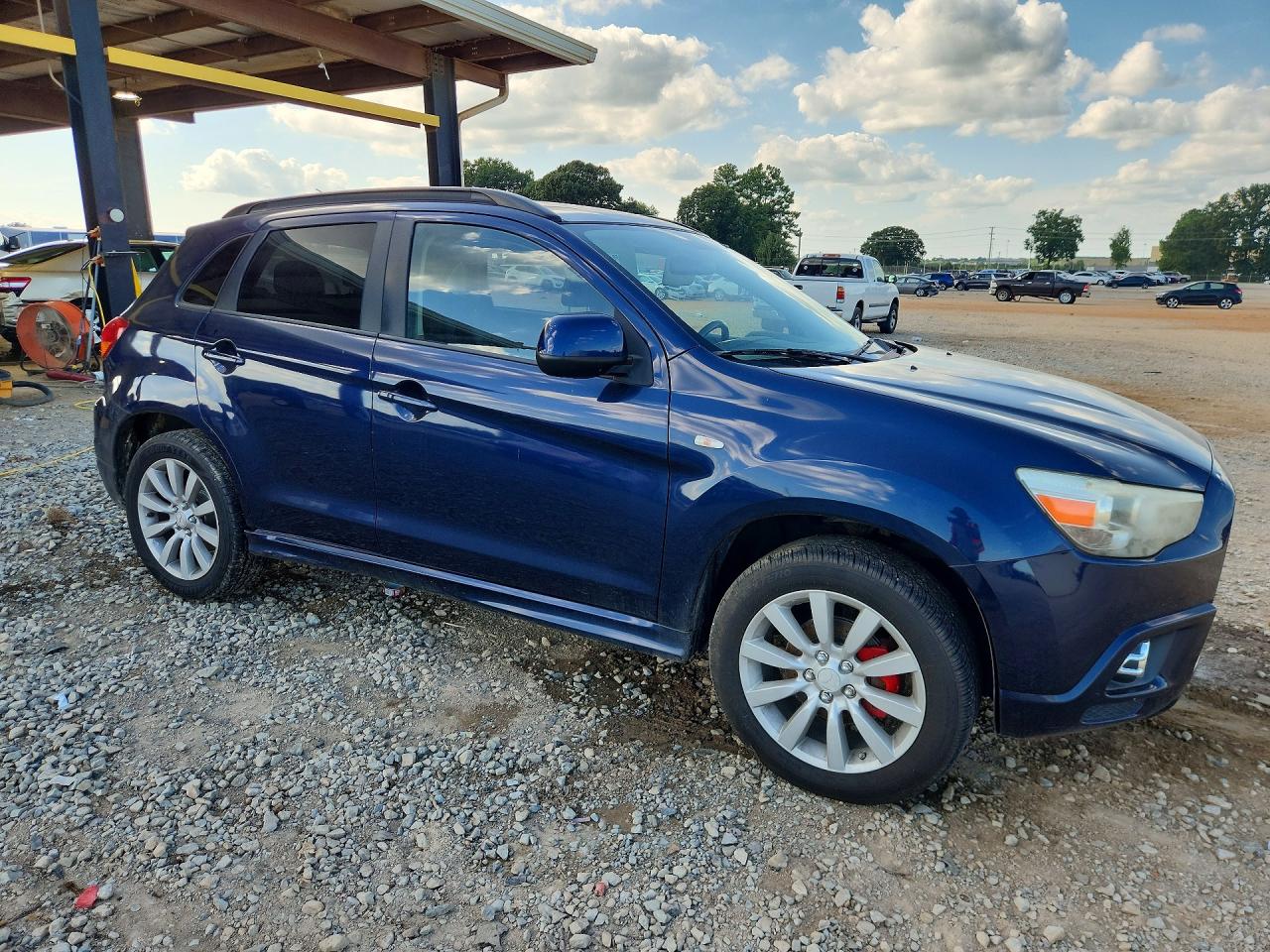 2011 MITSUBISHI OUTLANDER
