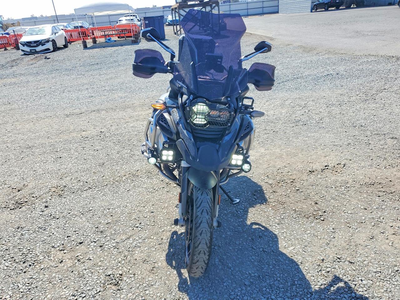 2021 BMW MOTORCYCLE