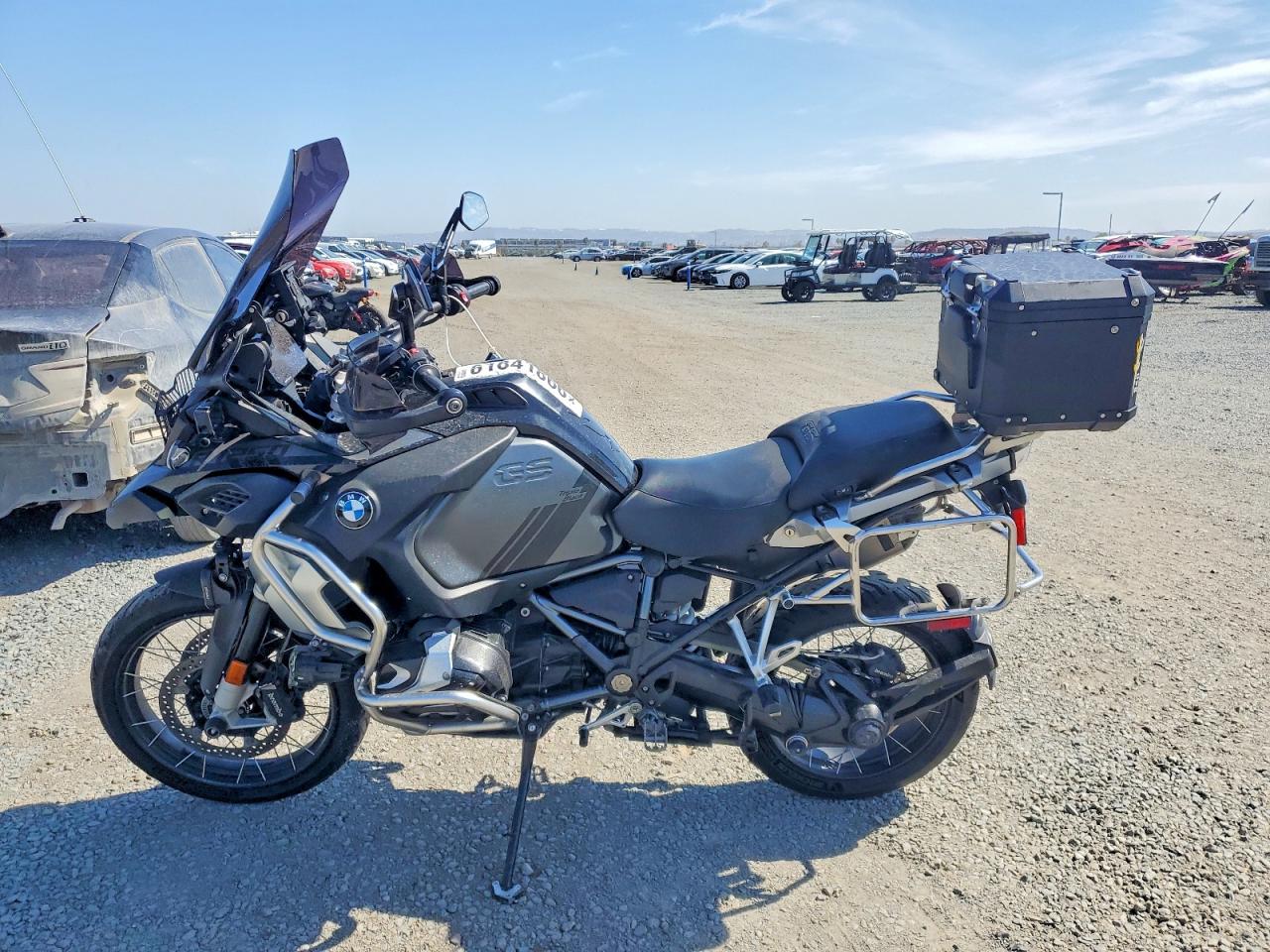 2021 BMW MOTORCYCLE
