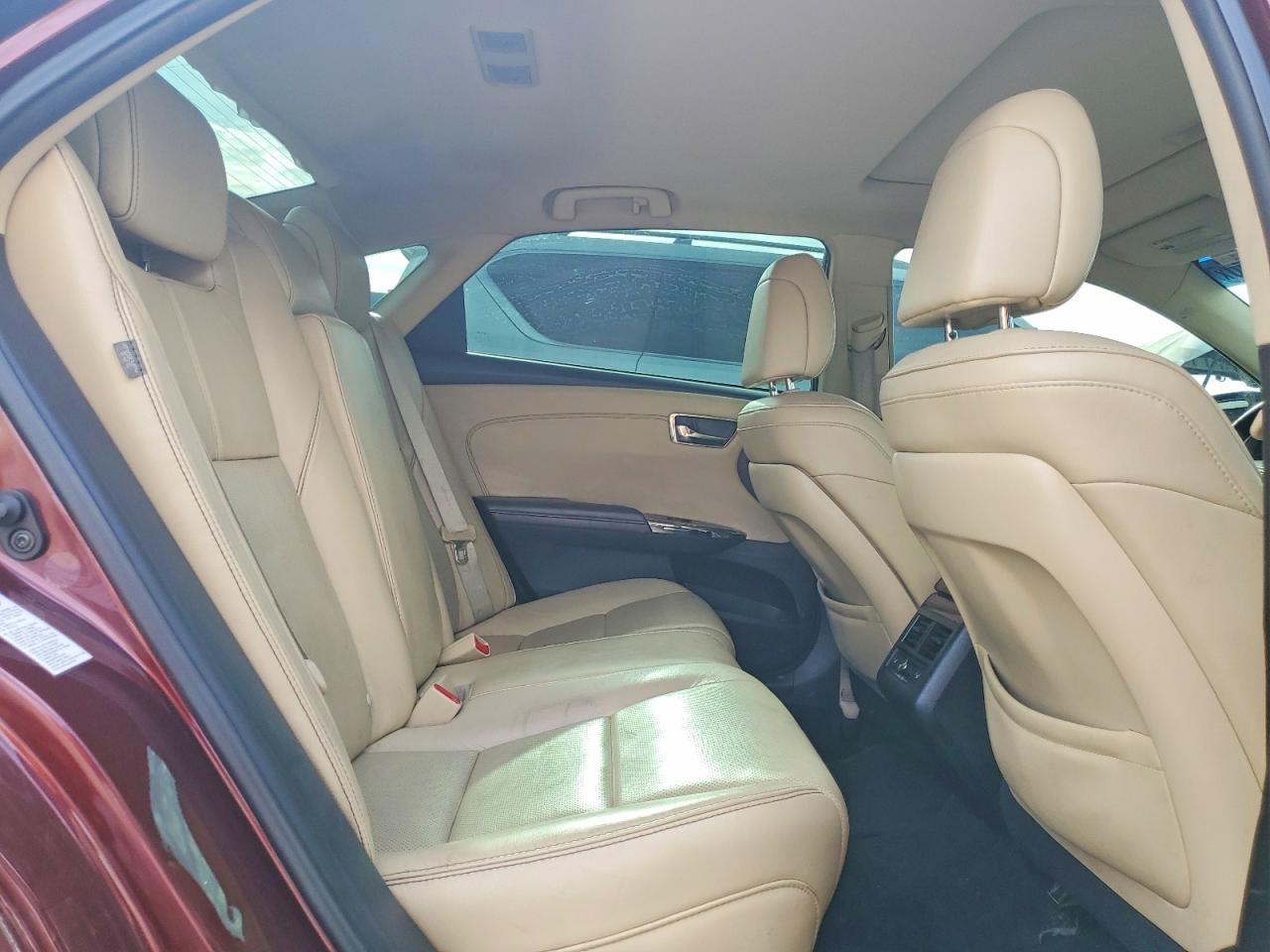2013 TOYOTA AVALON
