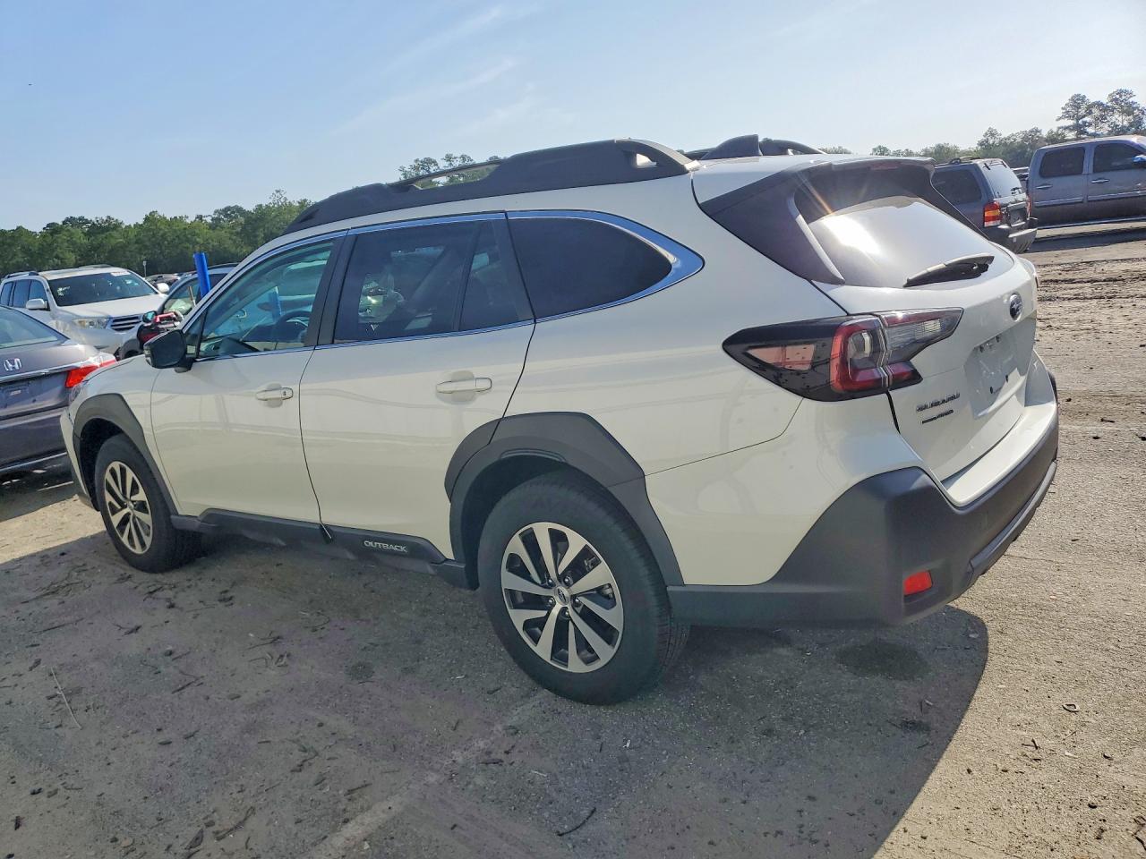 2025 SUBARU OUTBACK