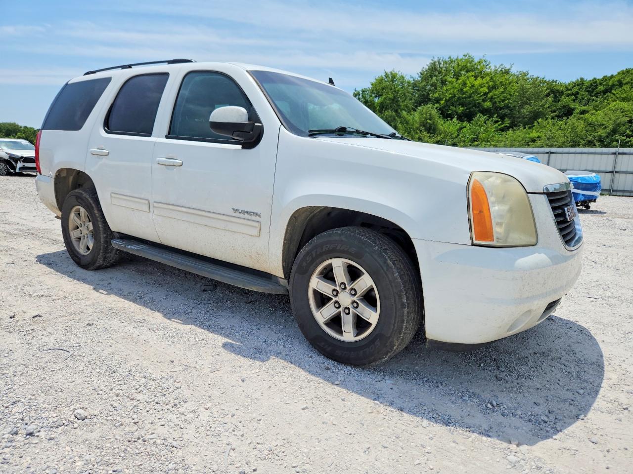 2011 GMC YUKON