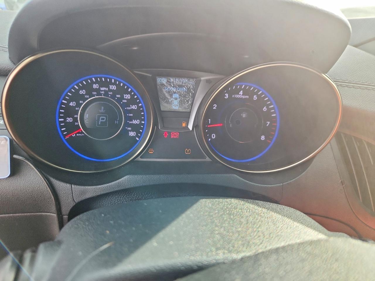 2013 HYUNDAI GENESIS