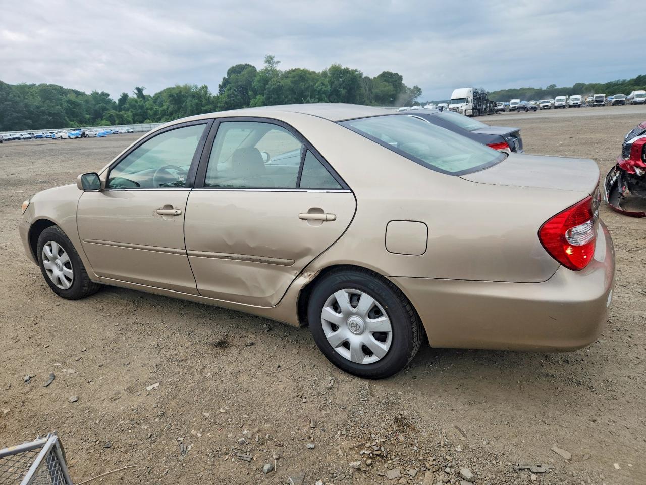 2004 TOYOTA CAMRY