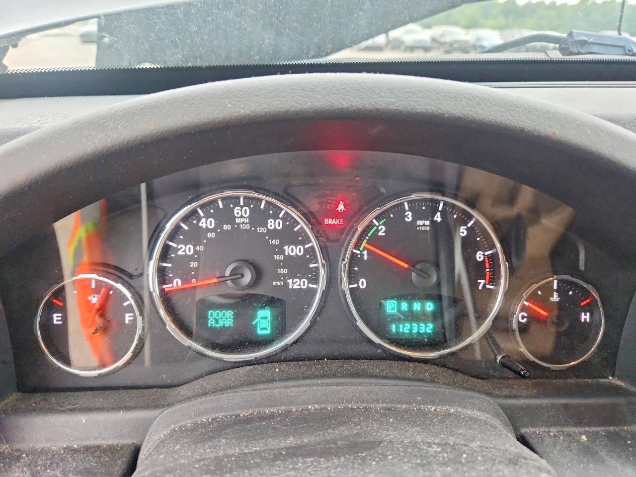 2012 JEEP LIBERTY