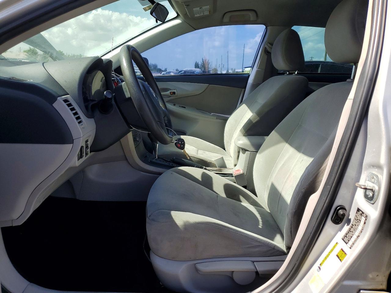 2012 TOYOTA COROLLA