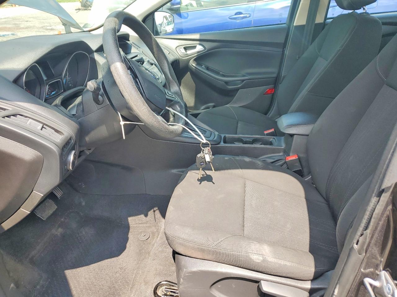 2016 FORD FOCUS