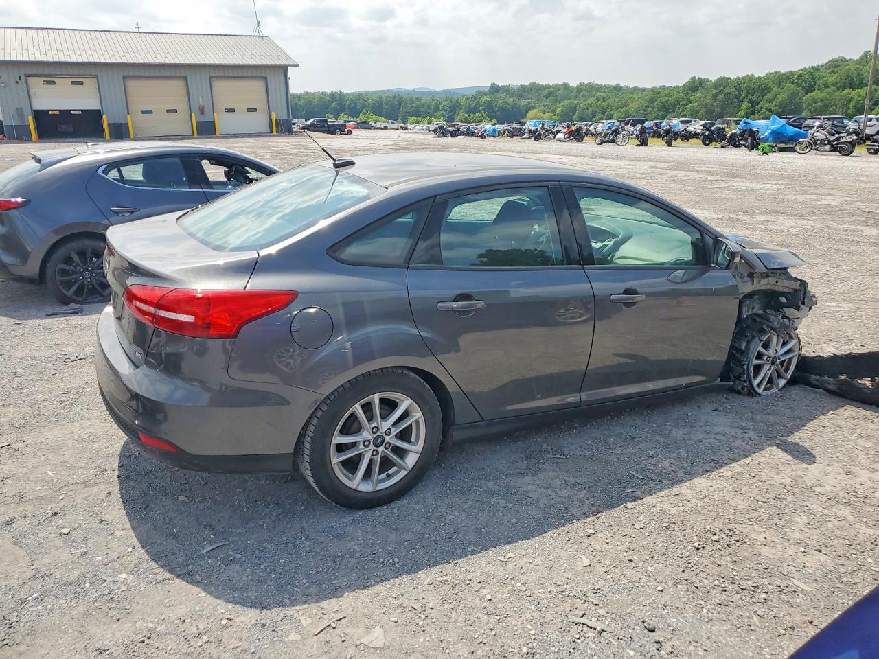 2016 FORD FOCUS