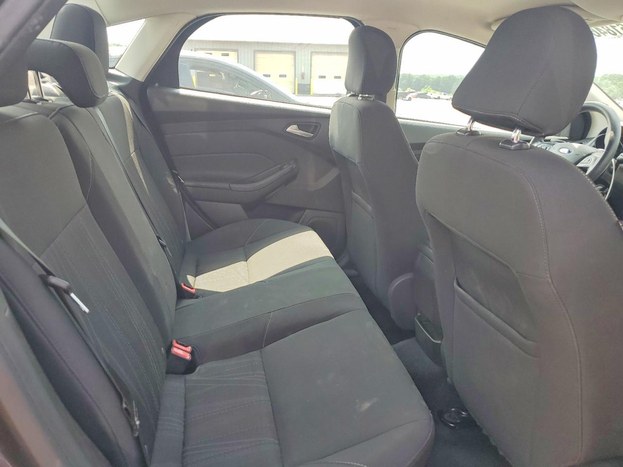 2016 FORD FOCUS