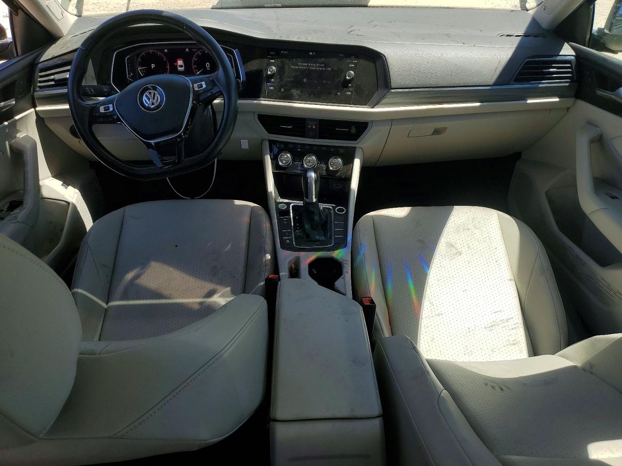 2019 VOLKSWAGEN JETTA