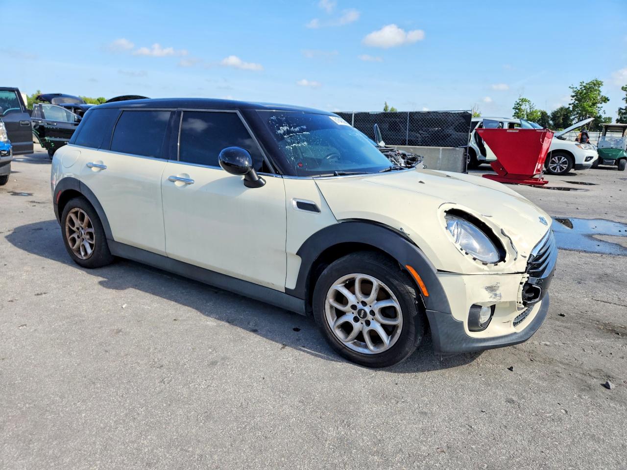 2017 MINI COOPER