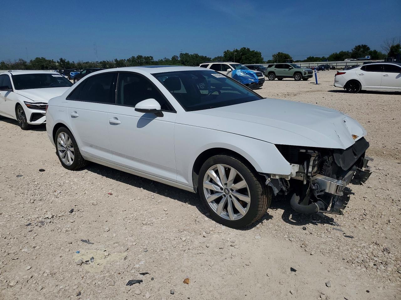 2017 AUDI A4