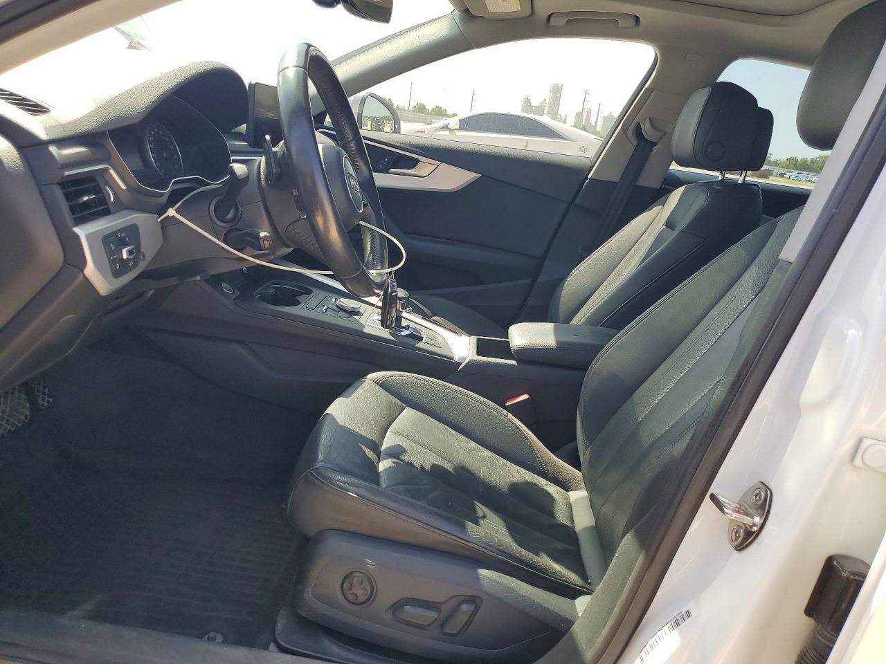 2017 AUDI A4