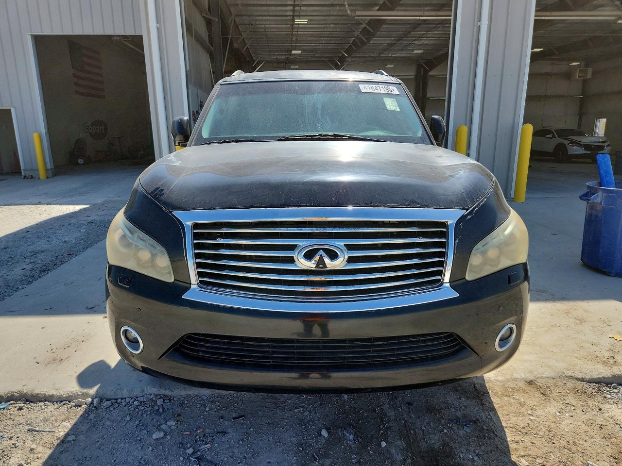 2011 INFINITI QX56