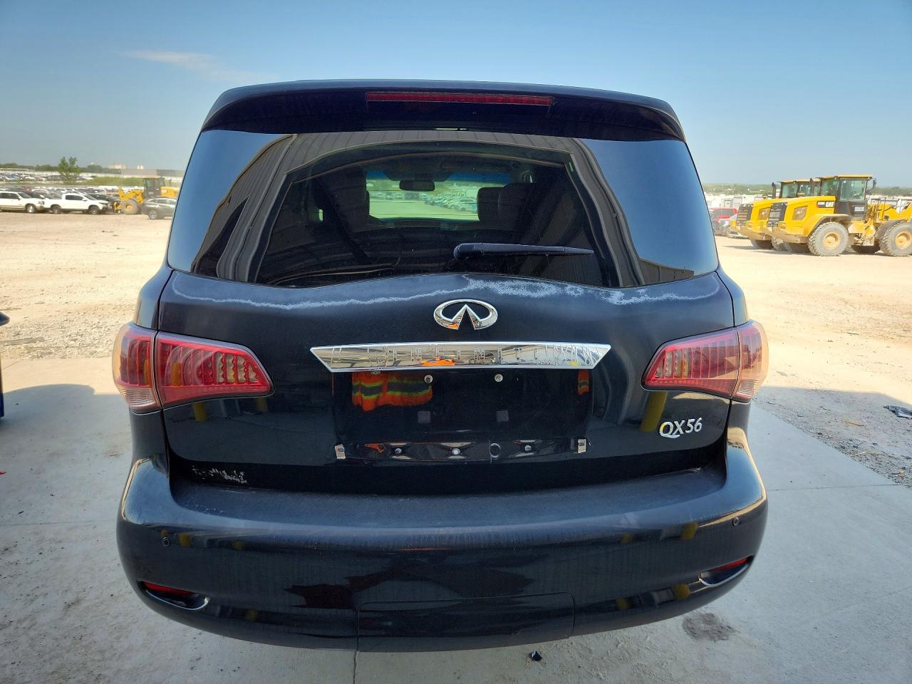 2011 INFINITI QX56