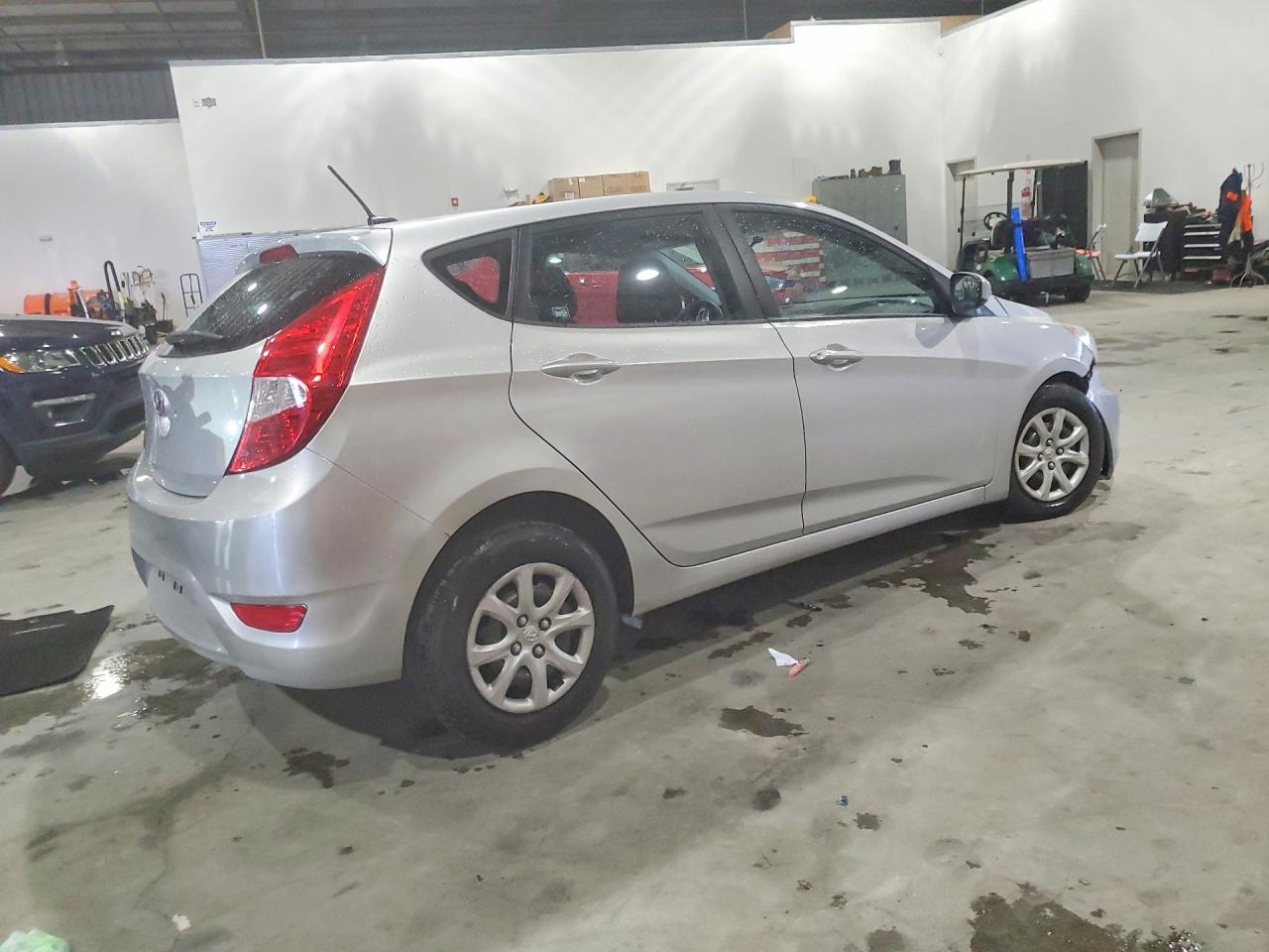 2012 HYUNDAI ACCENT