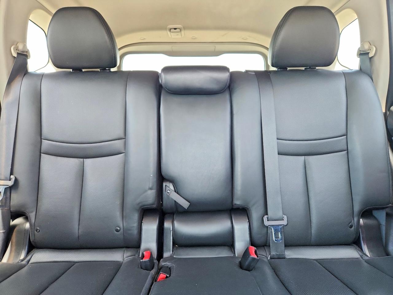 2014 NISSAN ROGUE