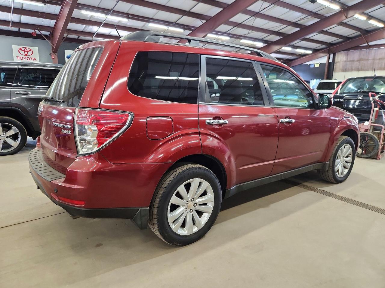 2012 SUBARU FORESTER