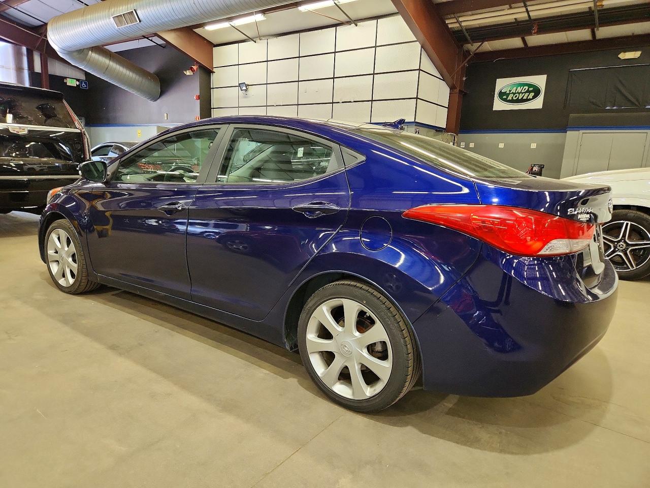 2012 HYUNDAI ELANTRA
