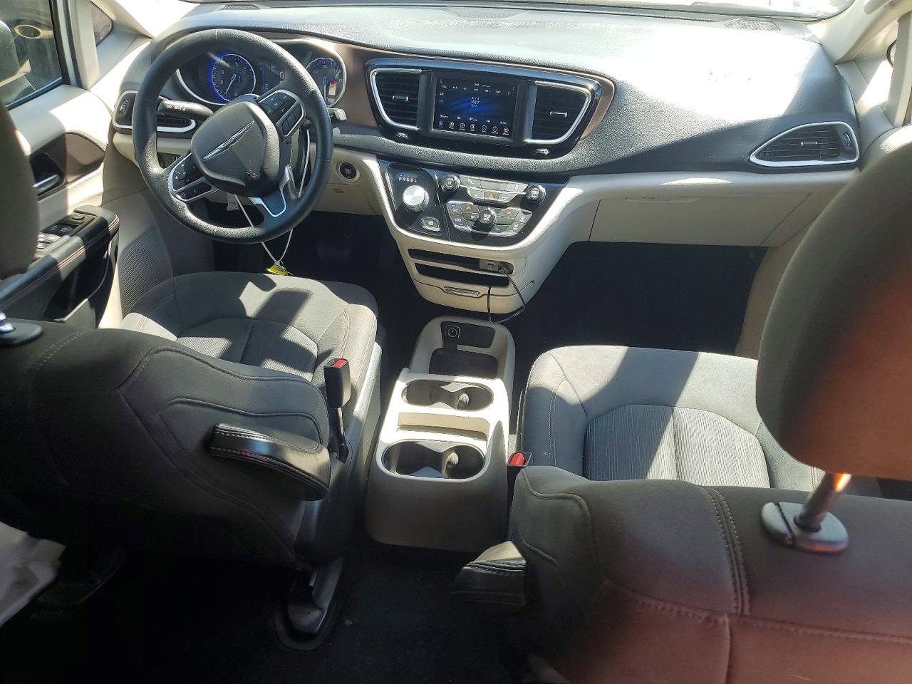 2019 CHRYSLER PACIFICA
