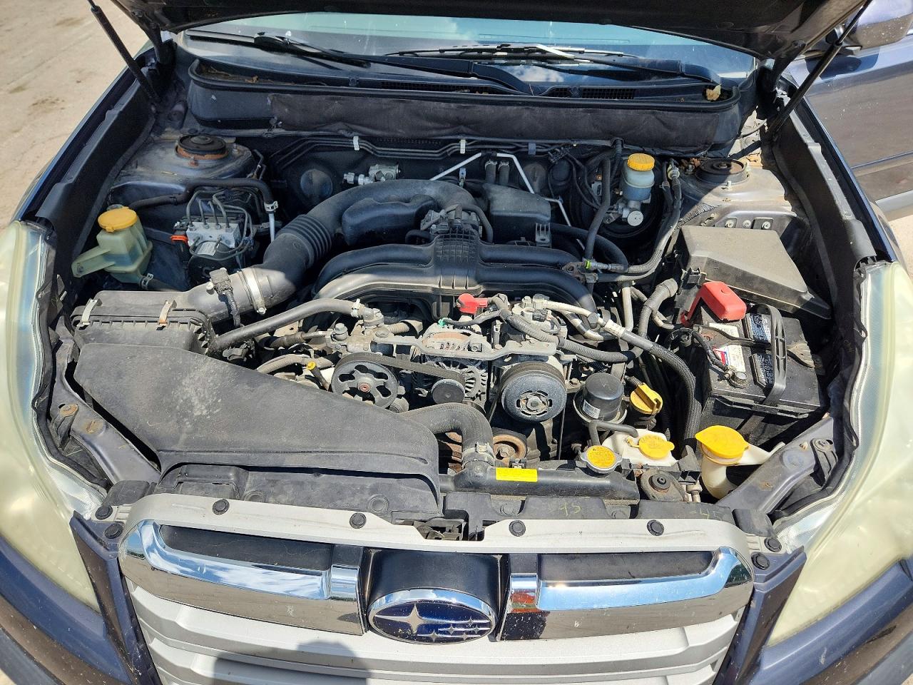 2014 SUBARU OUTBACK