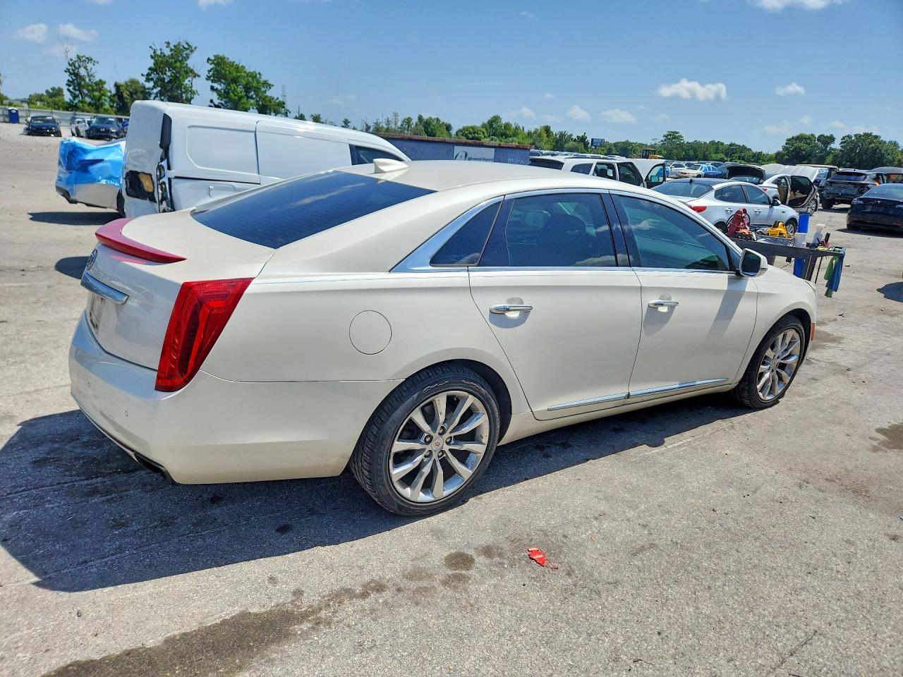 2015 CADILLAC XTS