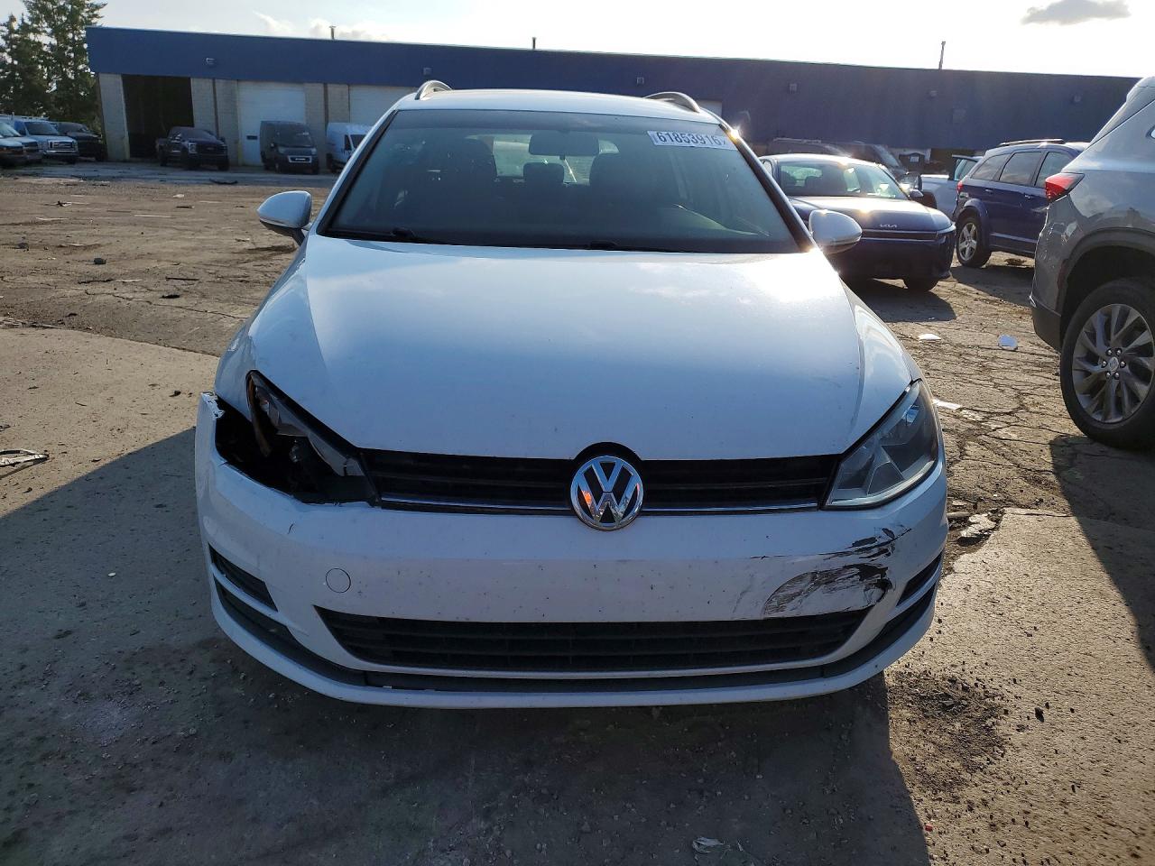 2017 VOLKSWAGEN GOLF
