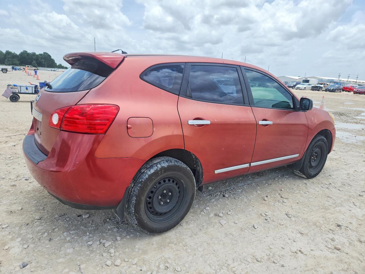 2011 NISSAN ROGUE