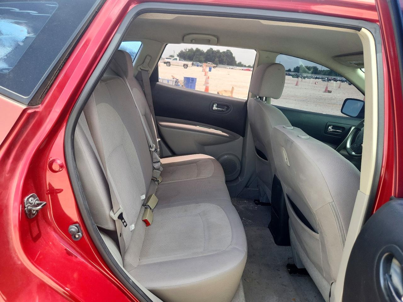 2011 NISSAN ROGUE