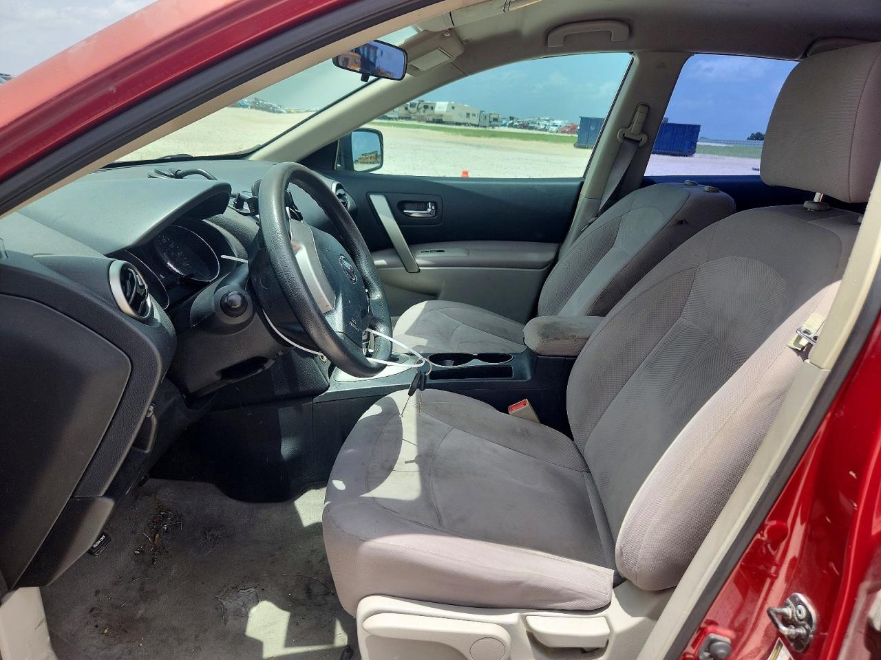 2011 NISSAN ROGUE