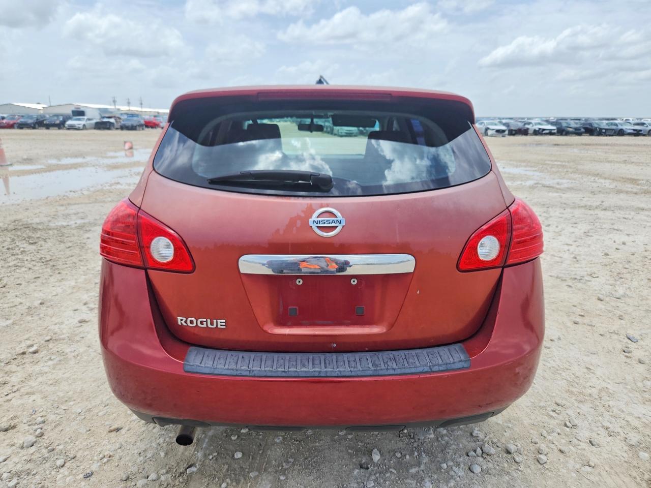 2011 NISSAN ROGUE