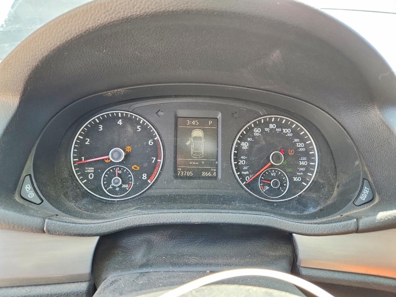 2014 VOLKSWAGEN PASSAT