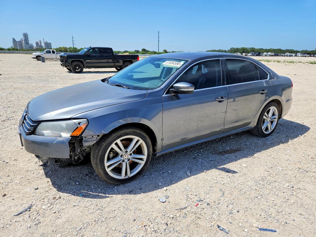 2014 VOLKSWAGEN PASSAT